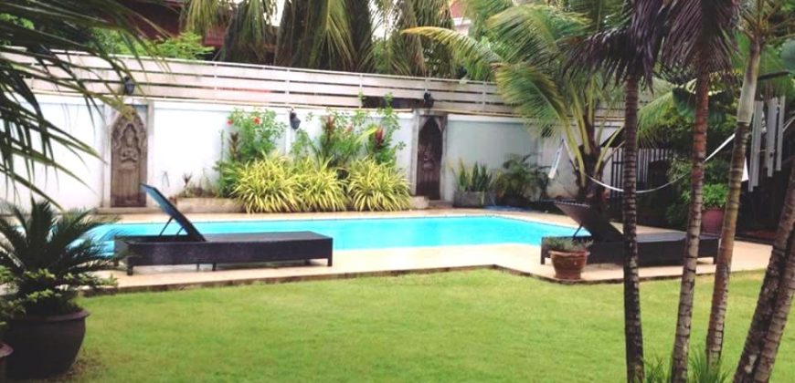 SR207 House for​ rent