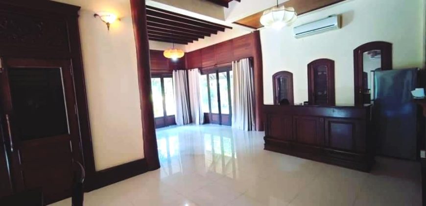 SR: 402 House for​ rent