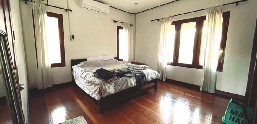 SR472 House for​ rent