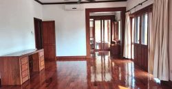 SR472 House for​ rent