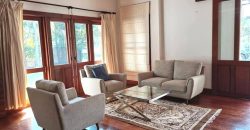 SR472 House for​ rent