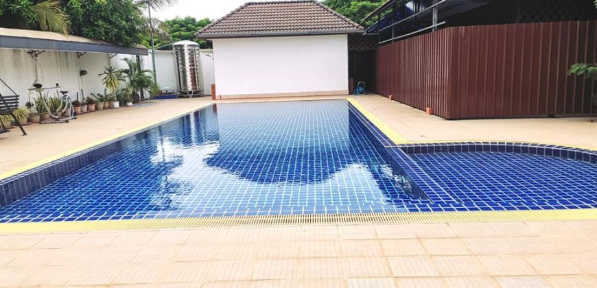 SR:471 House for​ rent