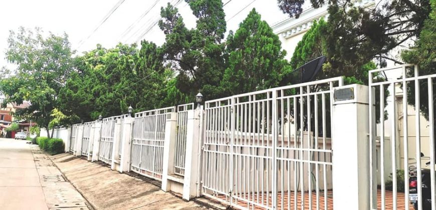 AR:310 Apartment​ for​ rent