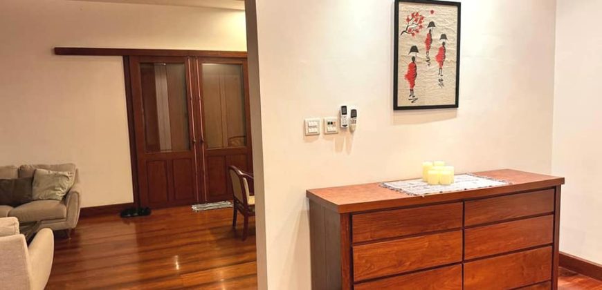 SR472 House for​ rent