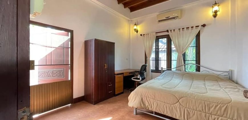 SR:244 House for​ rent: 4 Bedrooms with en-suite bathroom