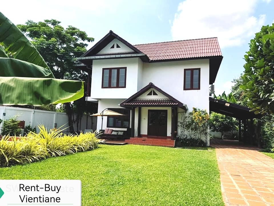 SR:453 House for​ rent: 4 Bedrooms with en-suite bathroom