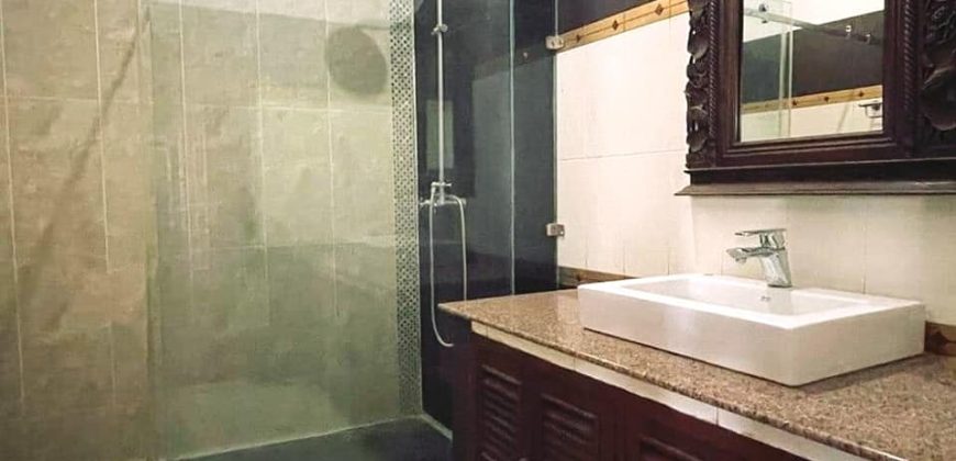 SR:475  House for​ rent: 5 Bedrooms