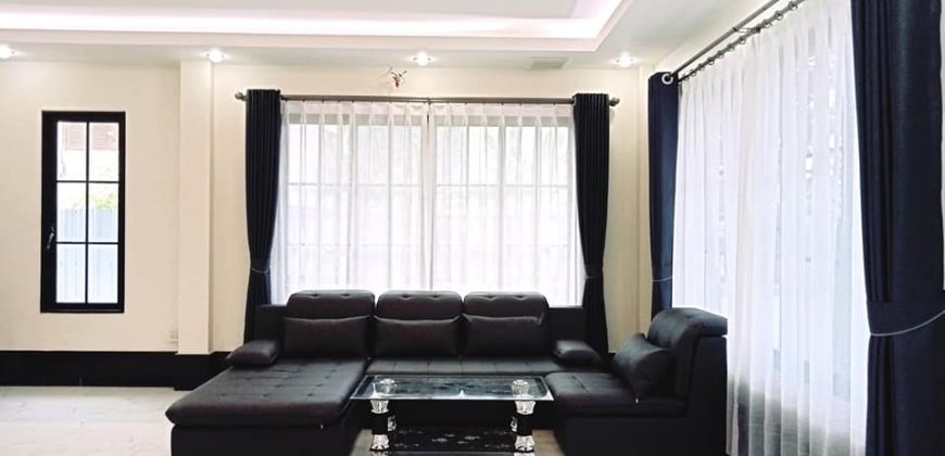 SR:476 House for​ rent: 4 Bedrooms with en-suite bathroom