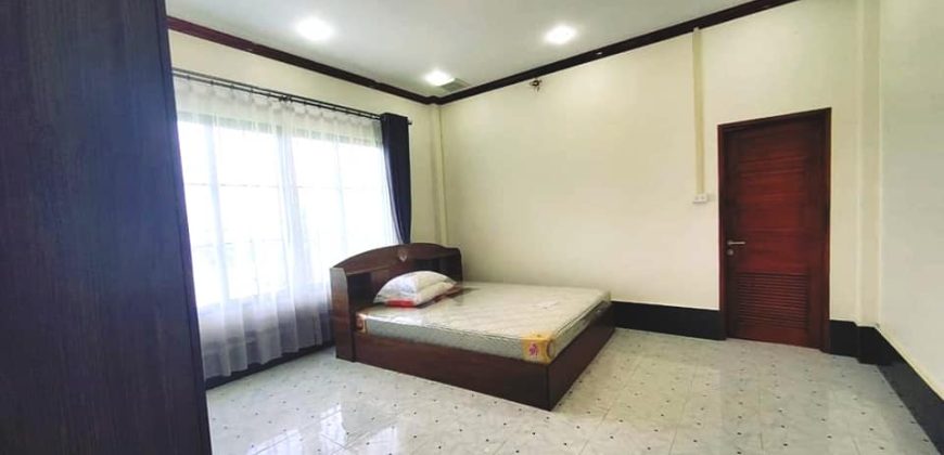 SR:476 House for​ rent: 4 Bedrooms with en-suite bathroom