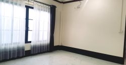 SR:476 House for​ rent: 4 Bedrooms with en-suite bathroom