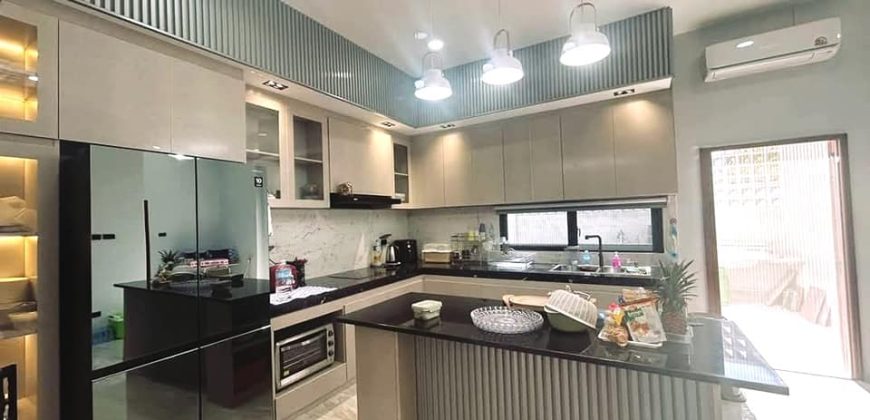 R:460  House for​ rent: 4 Bedrooms with en-suite bathroom