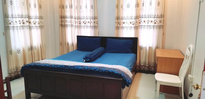 SR:318  House for​ rent: 3 Bedrooms with en-suite bathroom