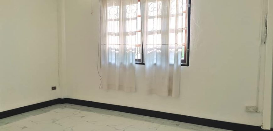 SR:321  House for​ rent: 3 Bedrooms with en-suite bathroom