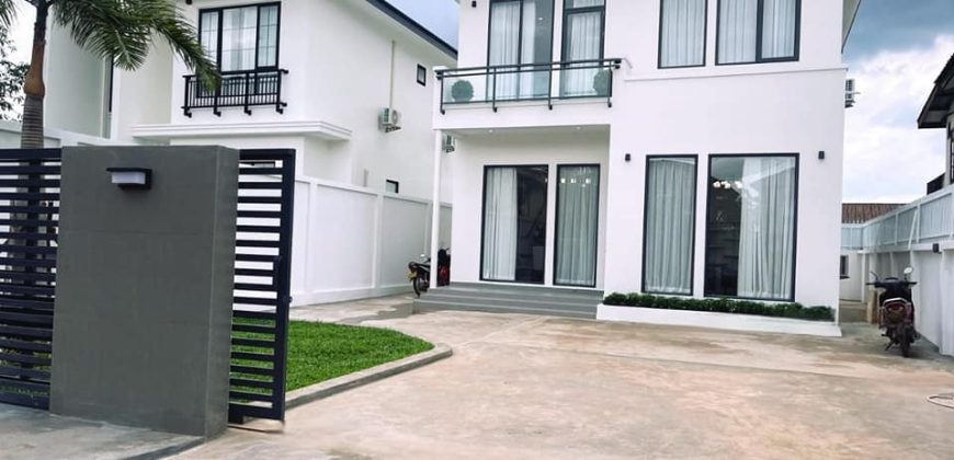 SR:349  House for​ rent: 3 Bedrooms with en-suite bathroom