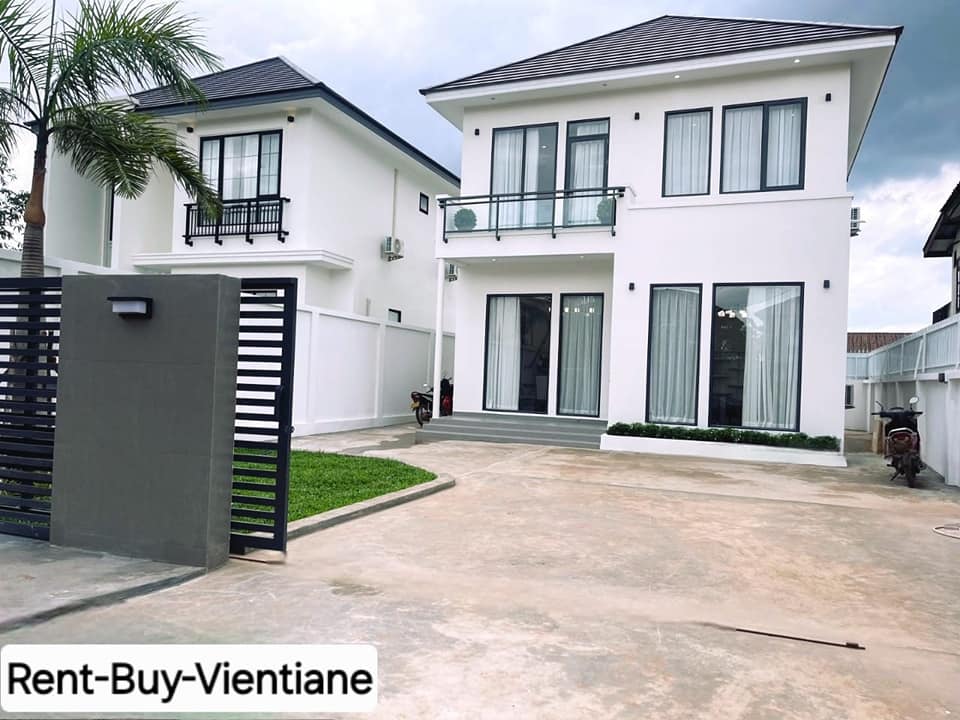 SR:349  House for​ rent: 3 Bedrooms with en-suite bathroom