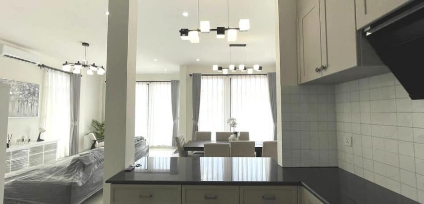 SR:349  House for​ rent: 3 Bedrooms with en-suite bathroom