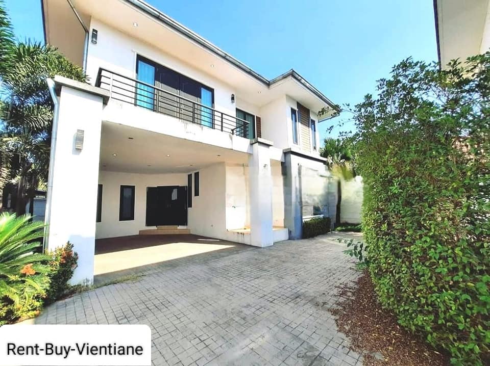 SR:435  House for​ rent: 4 Bedrooms with en-suite bathroom, dining &​ kitchen room