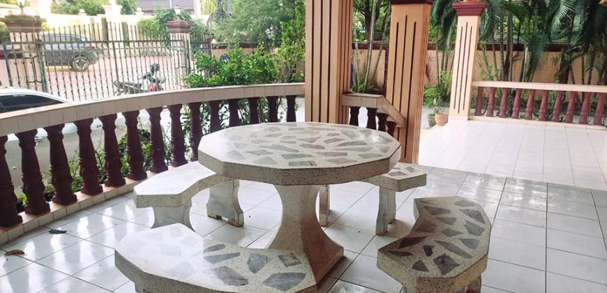 SR:454  House for​ rent: 4 Bedrooms with en-suite bathroom