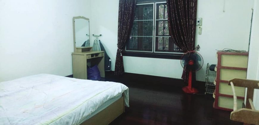 SR:454  House for​ rent: 4 Bedrooms with en-suite bathroom