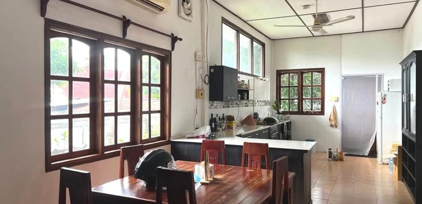 SR:457 House for​ rent: 4 Bedrooms with en-suite bathroom